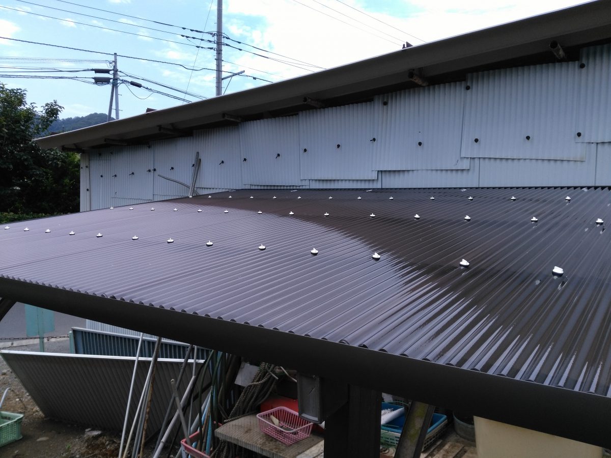 波板カーポート屋根交換の施工例／相模原市緑区又野