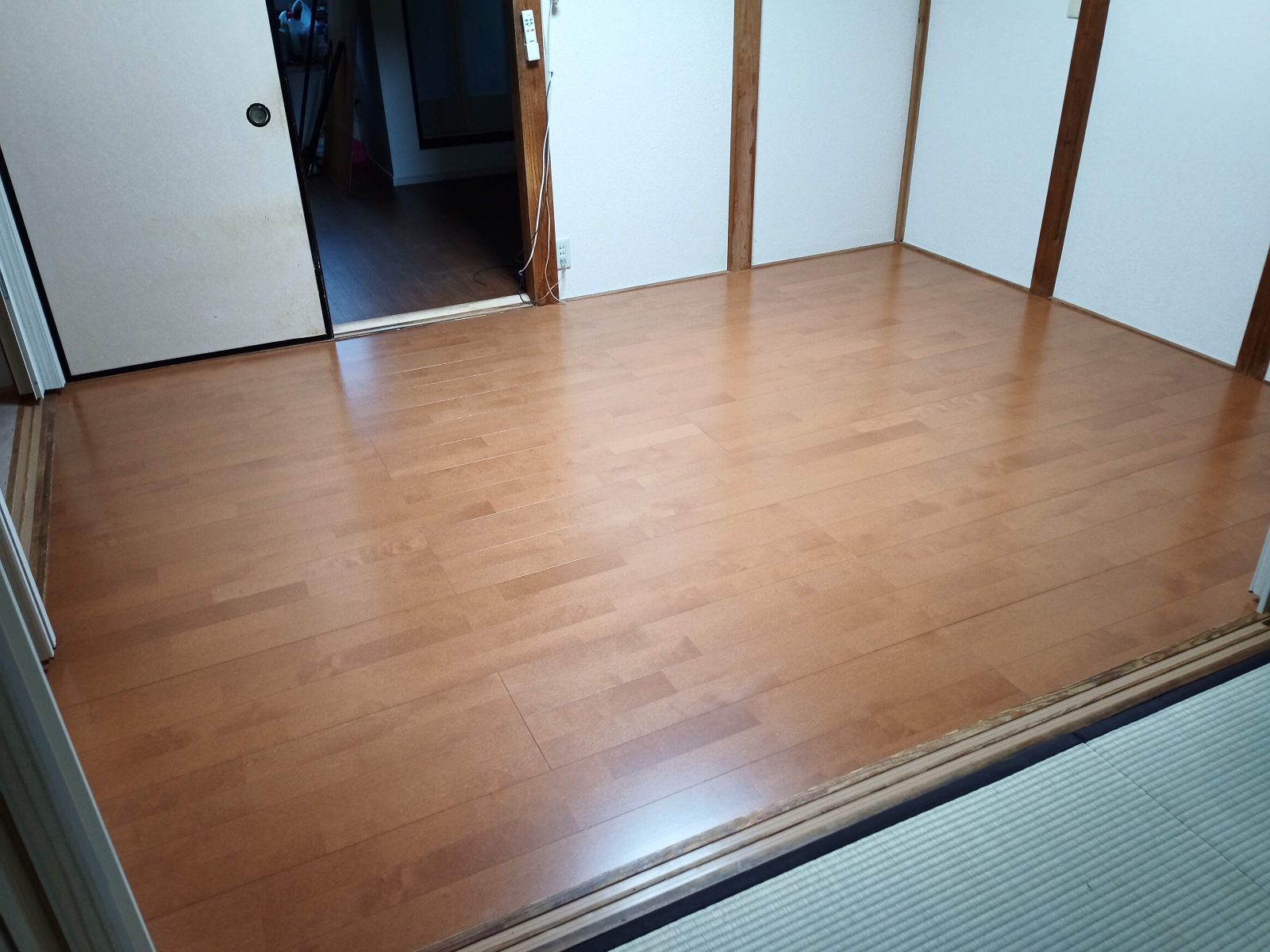 町田市本町田のアパートで和室床をフローリングにリフォームしてきました