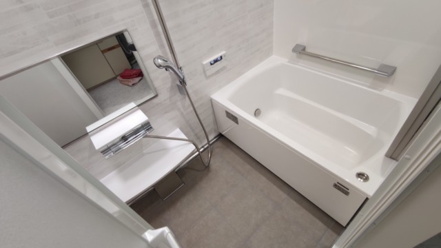 南区文京のお客さま宅で在来浴室→システムバスへ入替工事