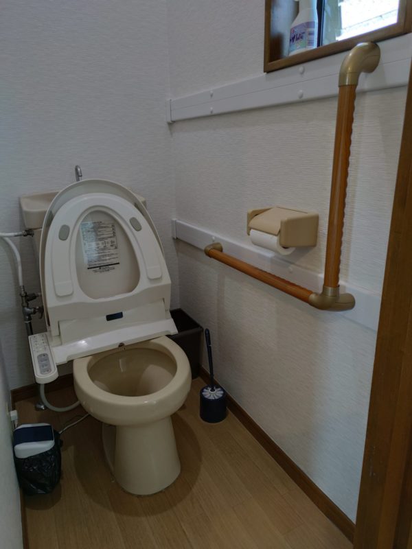 2階トイレ手すり設置後