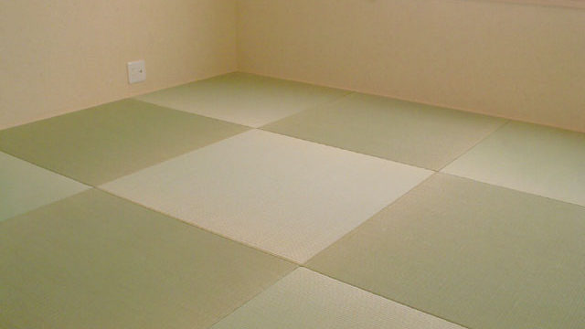 琉球畳（縁無畳）の施工例１／相模原市南区下溝