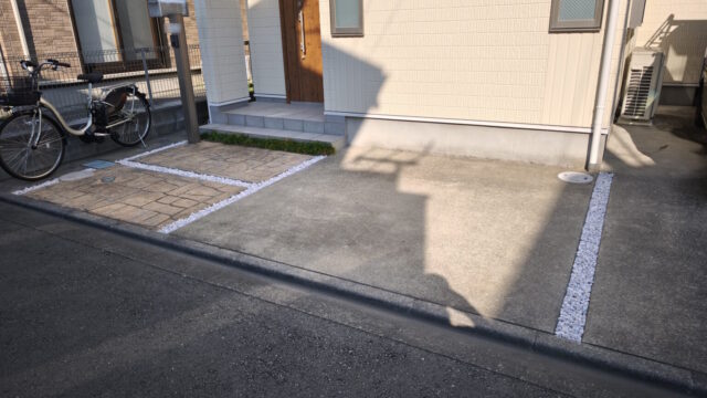 緑区下九沢のお客さま宅で平面アンテナ工事と併せて車庫土間補修