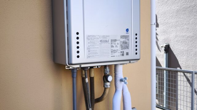八王子市椚田町 築23年戸建て／ユニットバス入替えと併せてノーリツ 壁掛けエコジョーズ（プレミアム＋W除菌）GT‑C2472PWAW へ交換の施工例